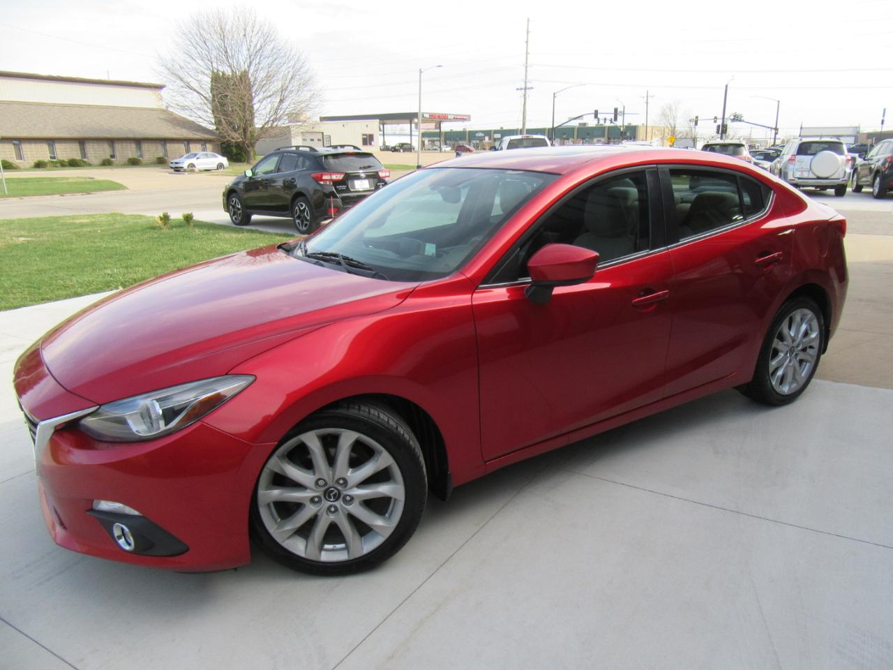 Mazda MAZDA3 s Grand Touring AT 4-Door 2015