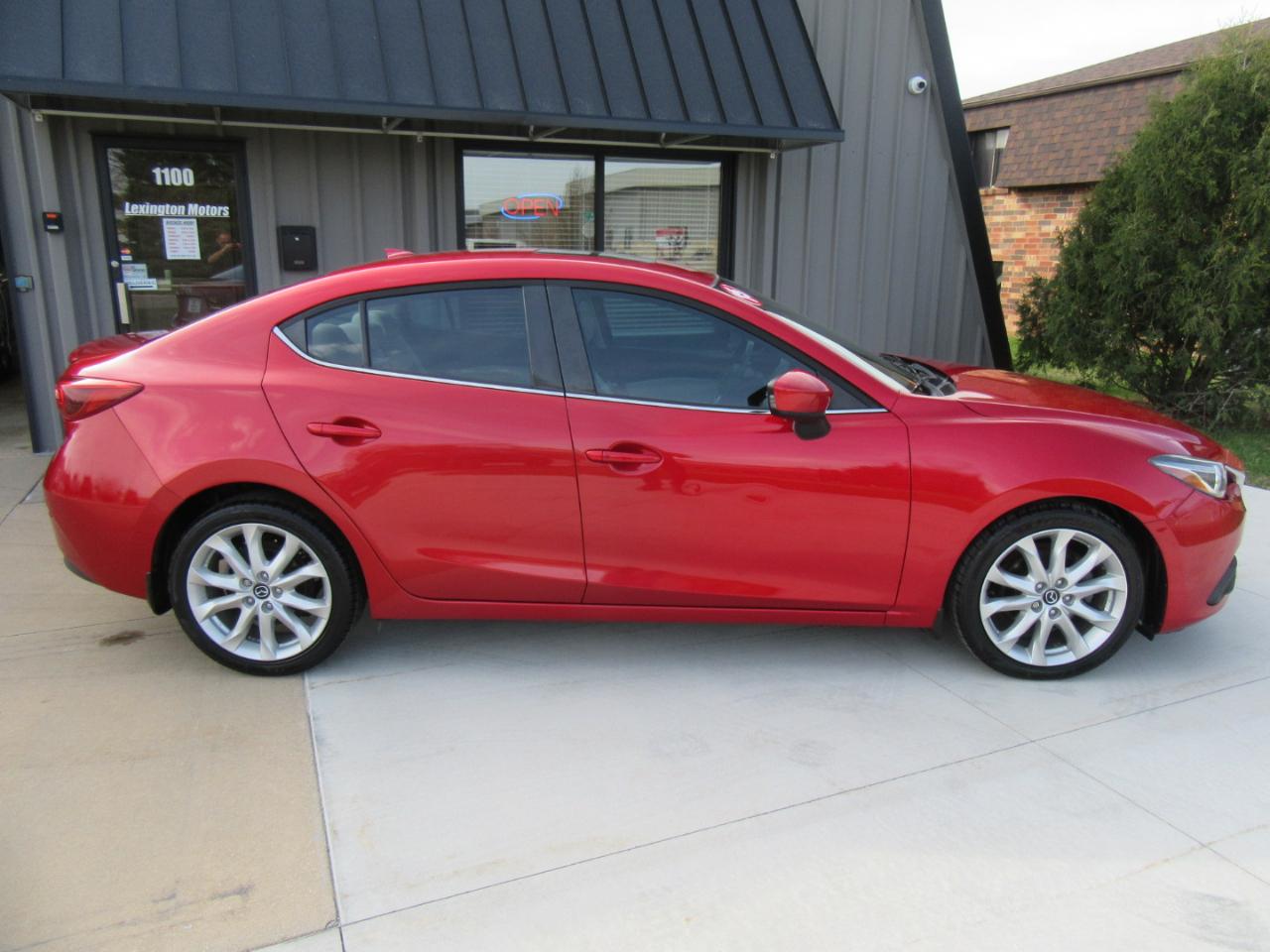 Mazda MAZDA3 s Grand Touring AT 4-Door 2015