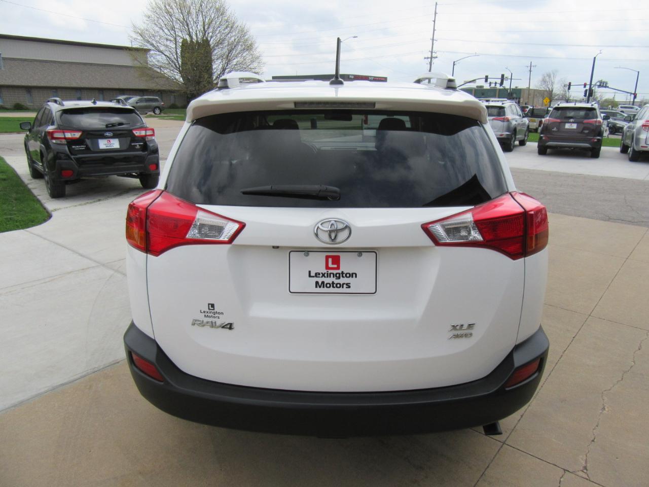Toyota RAV4 XLE AWD 2014