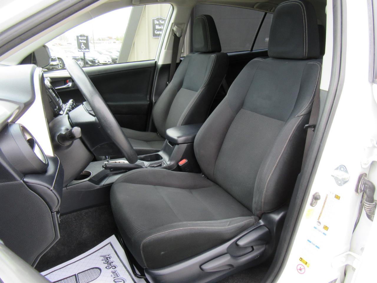 Toyota RAV4 XLE AWD 2014