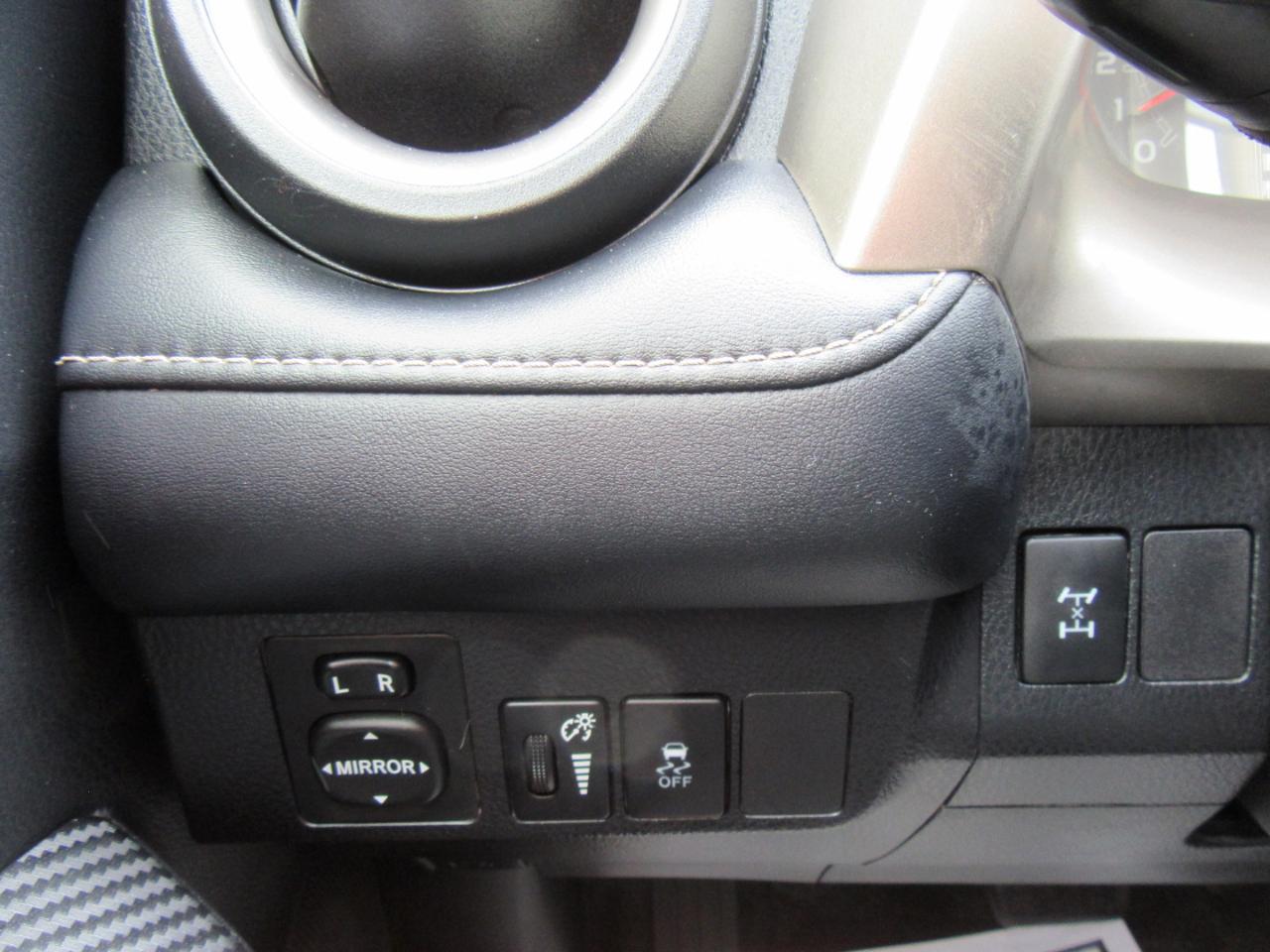 Toyota RAV4 XLE AWD 2014