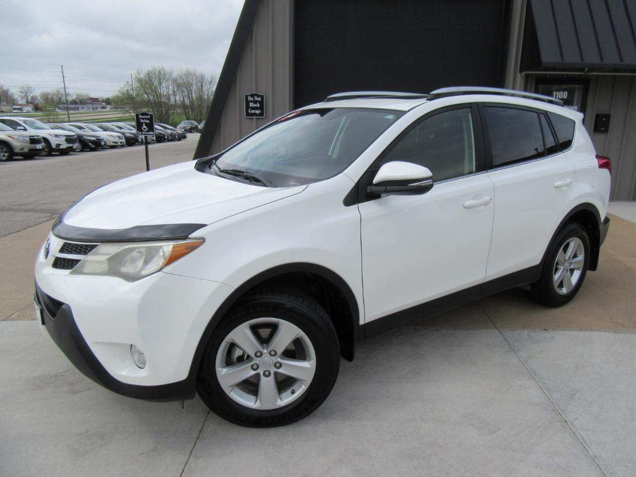 Toyota RAV4 XLE AWD 2014