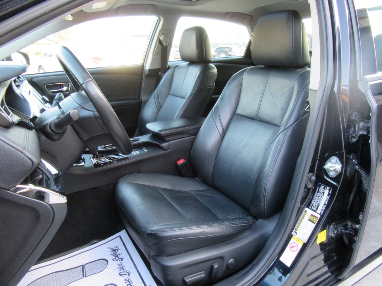 Toyota Avalon Hybrid XLE Premium 2016