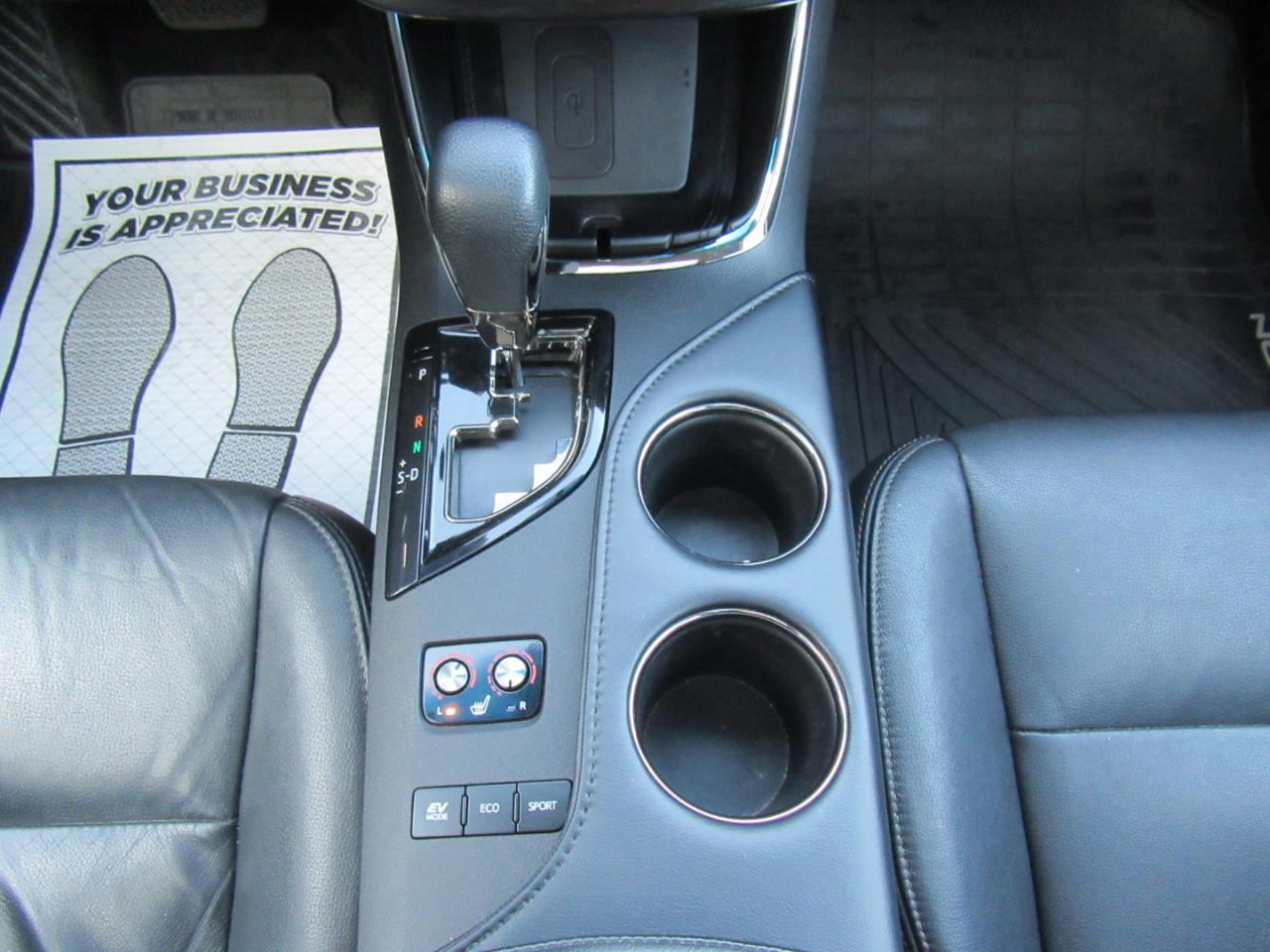 Toyota Avalon Hybrid XLE Premium 2016