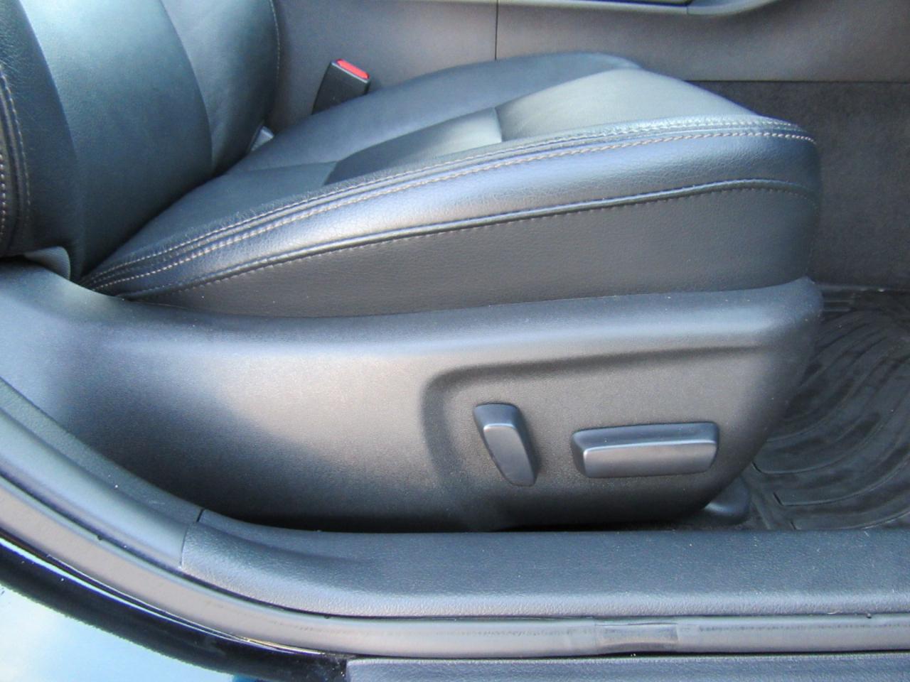 Toyota Avalon Hybrid XLE Premium 2016