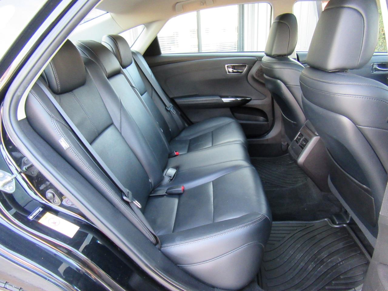 Toyota Avalon Hybrid XLE Premium 2016