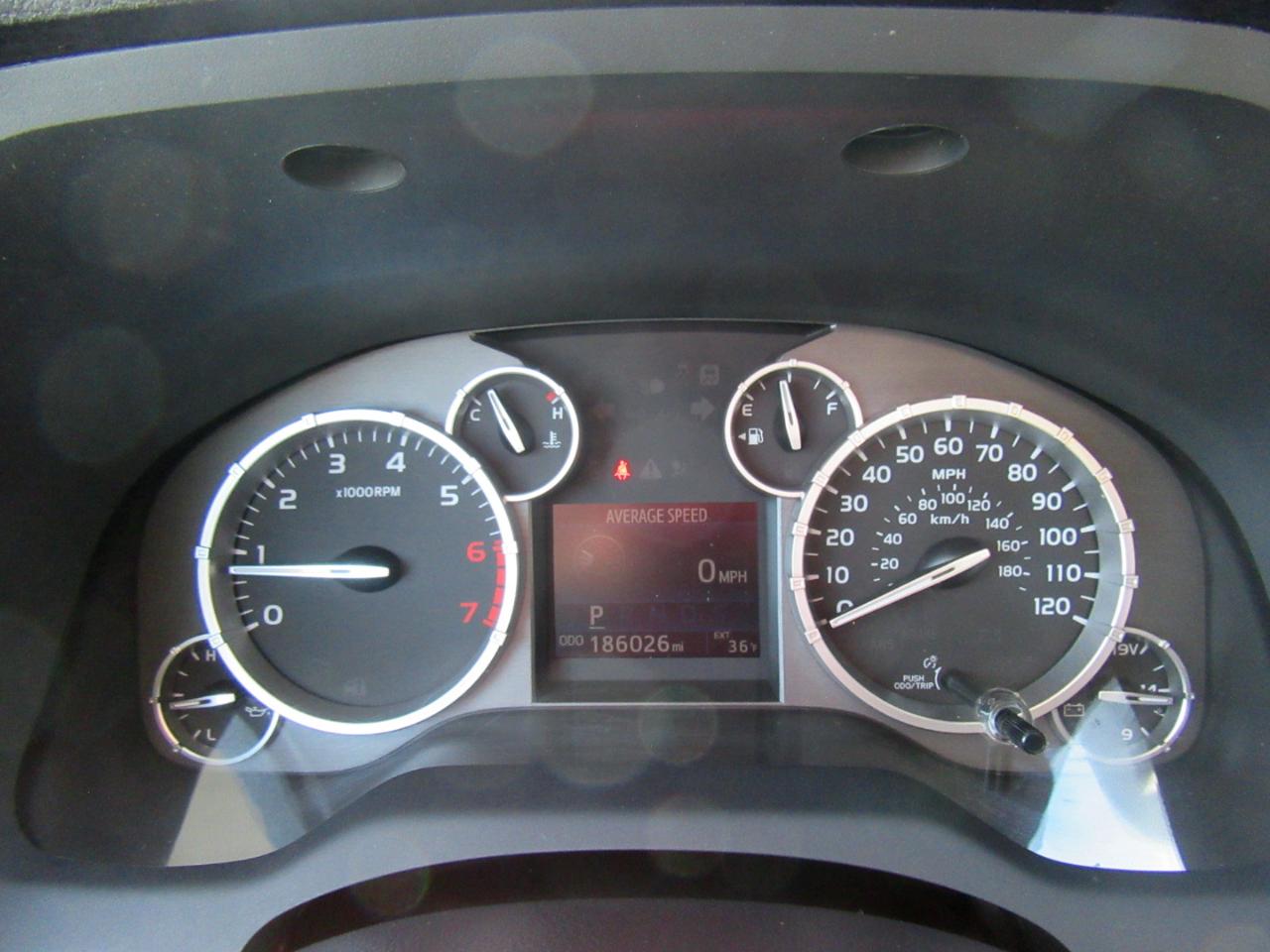 Toyota Tundra Limited 5.7L FFV CrewMax 4WD 2017