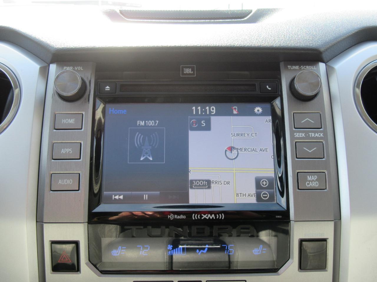 Toyota Tundra Limited 5.7L FFV CrewMax 4WD 2017