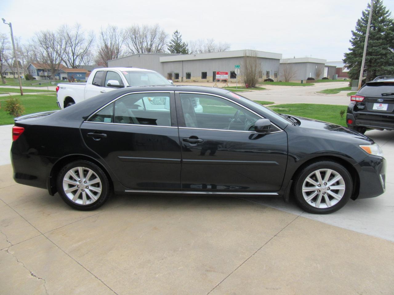 Toyota Camry XLE 2013