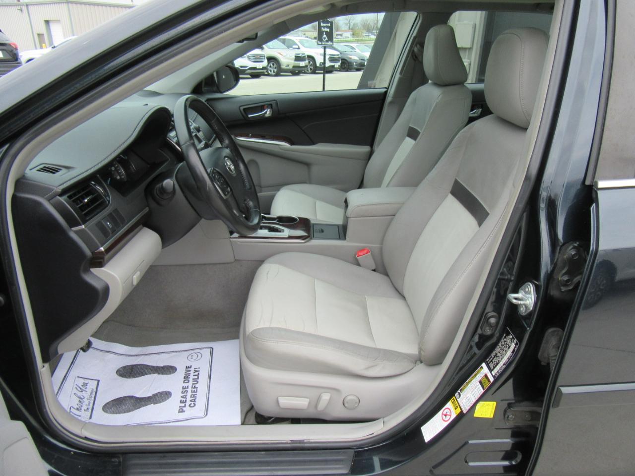 Toyota Camry XLE 2013