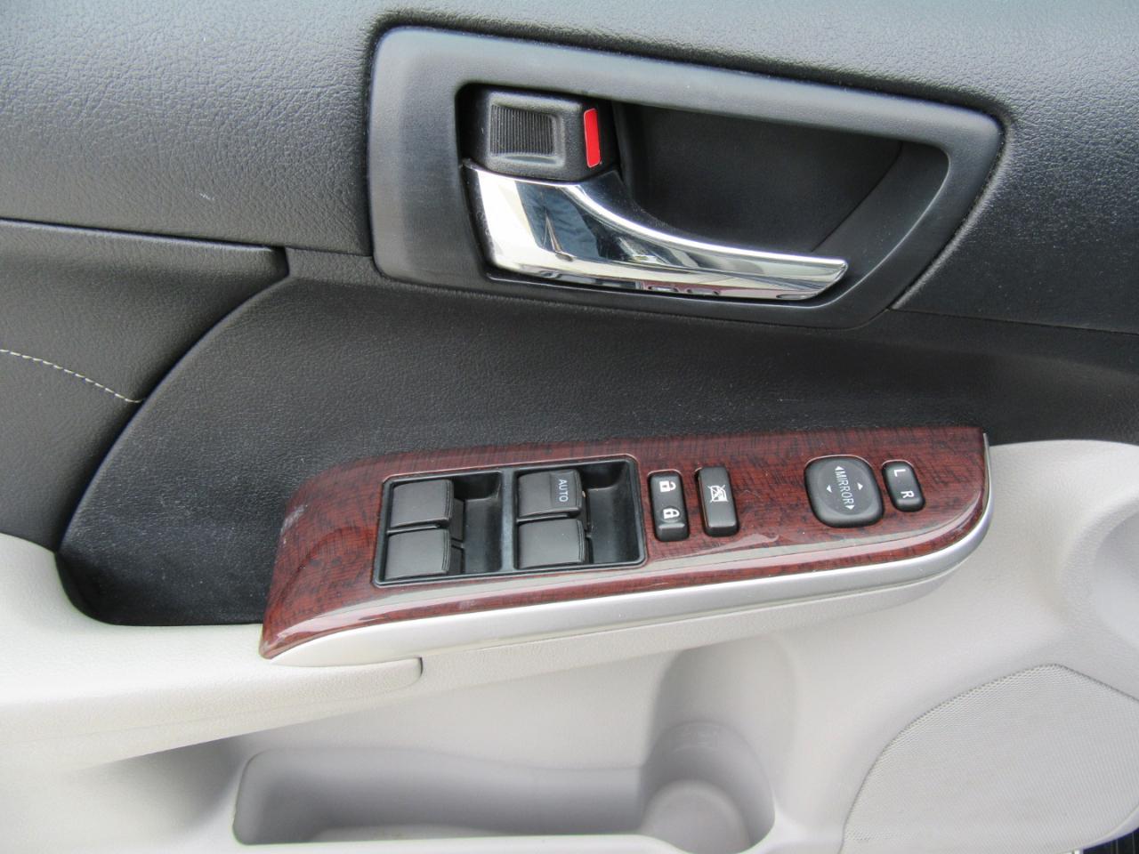 Toyota Camry XLE 2013