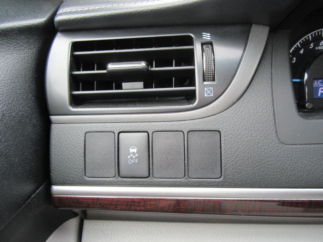 Toyota Camry XLE 2013