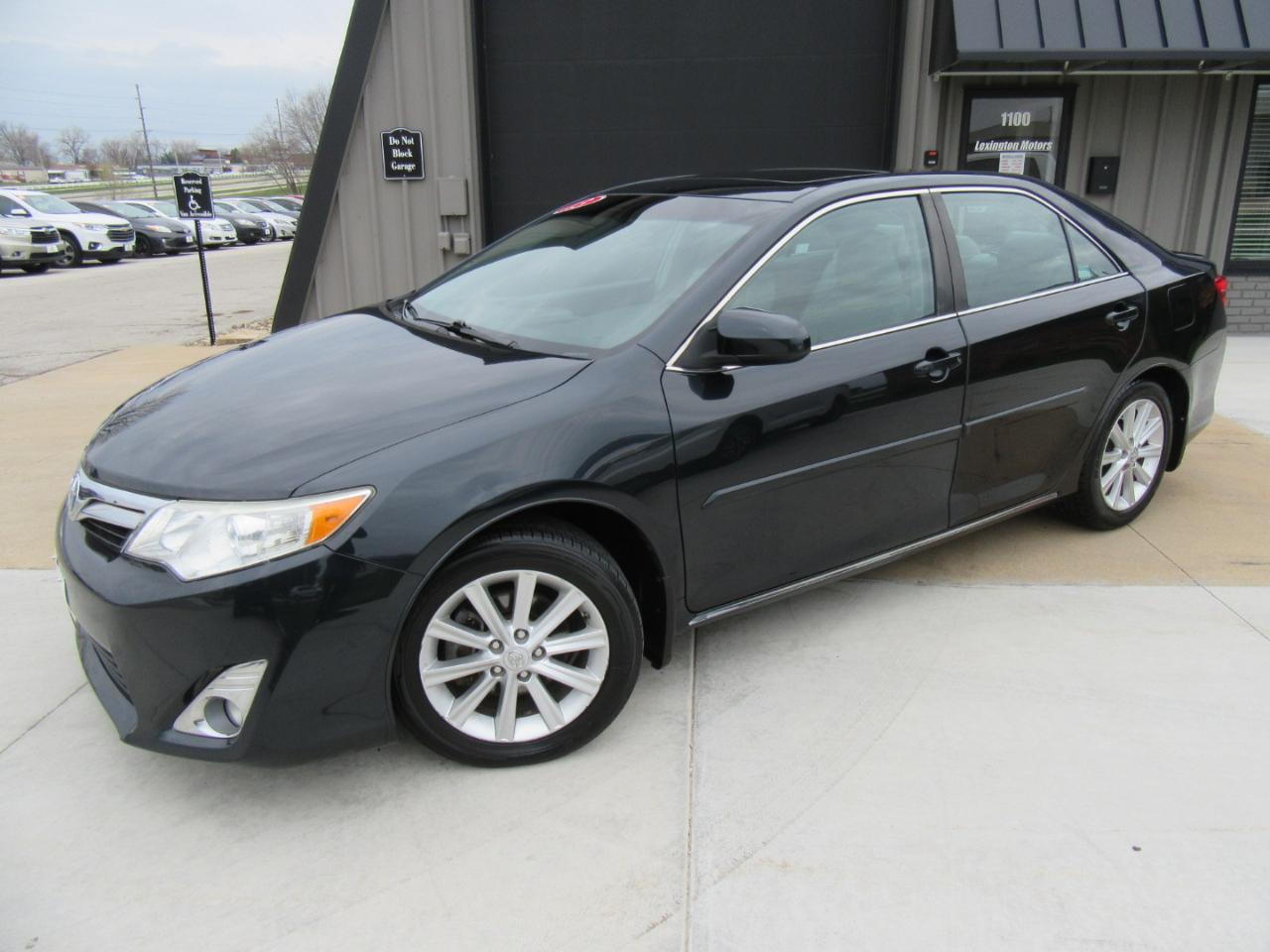 Toyota Camry XLE 2013