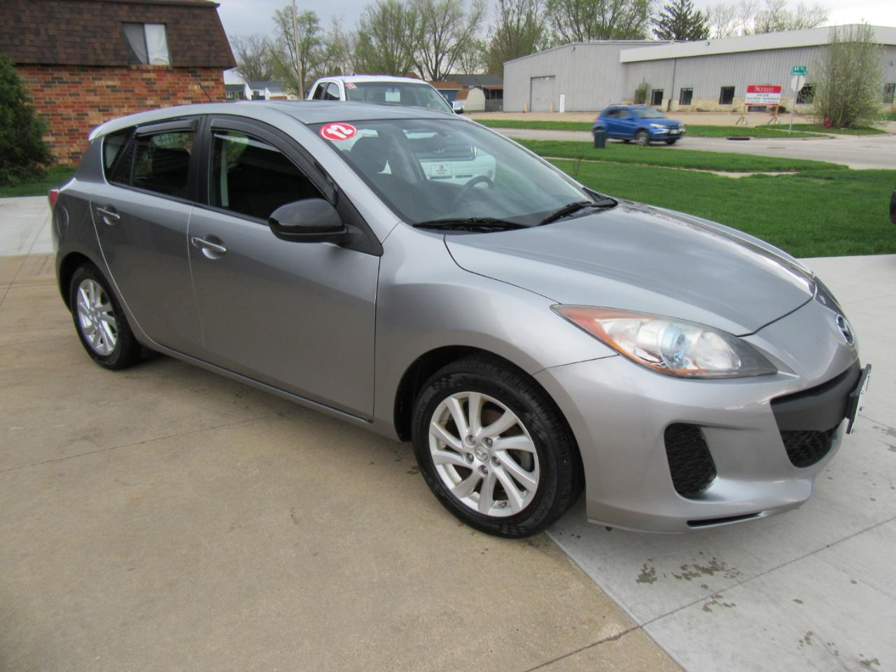 Mazda MAZDA3 I Touring 5-Door 2012