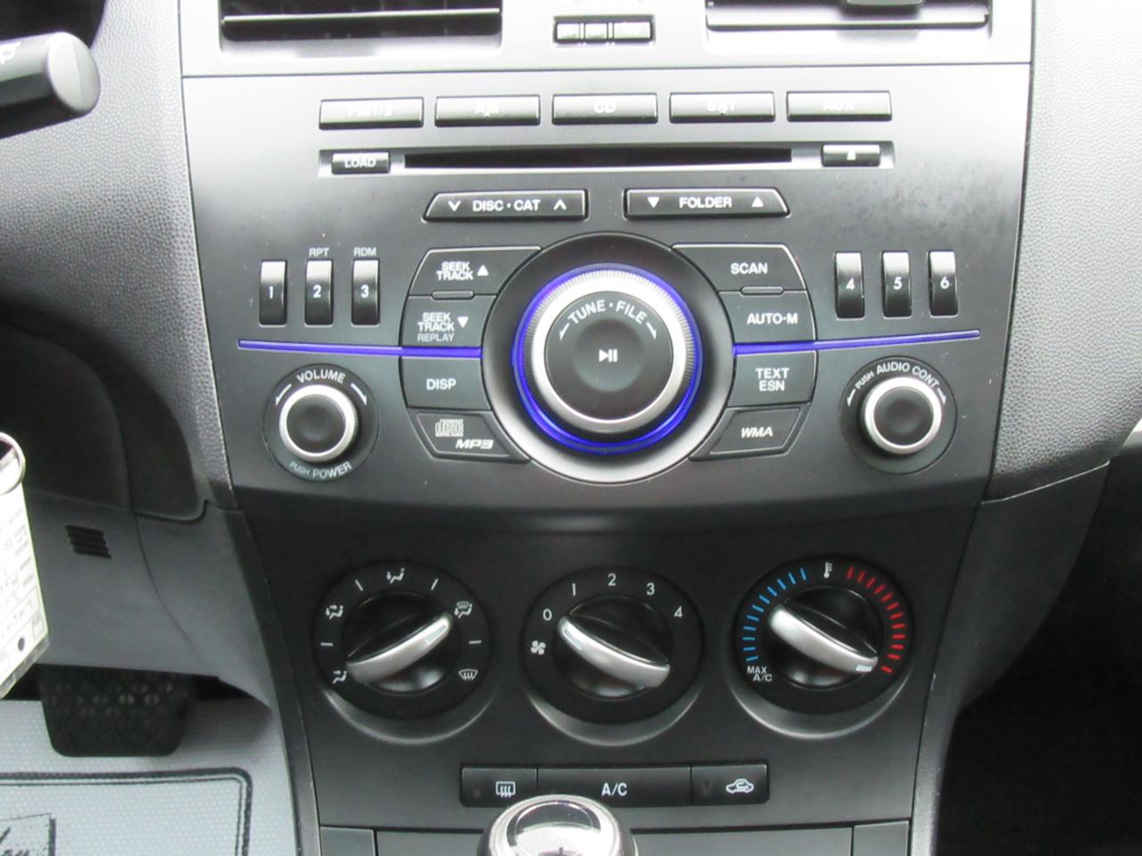 Mazda MAZDA3 I Touring 5-Door 2012