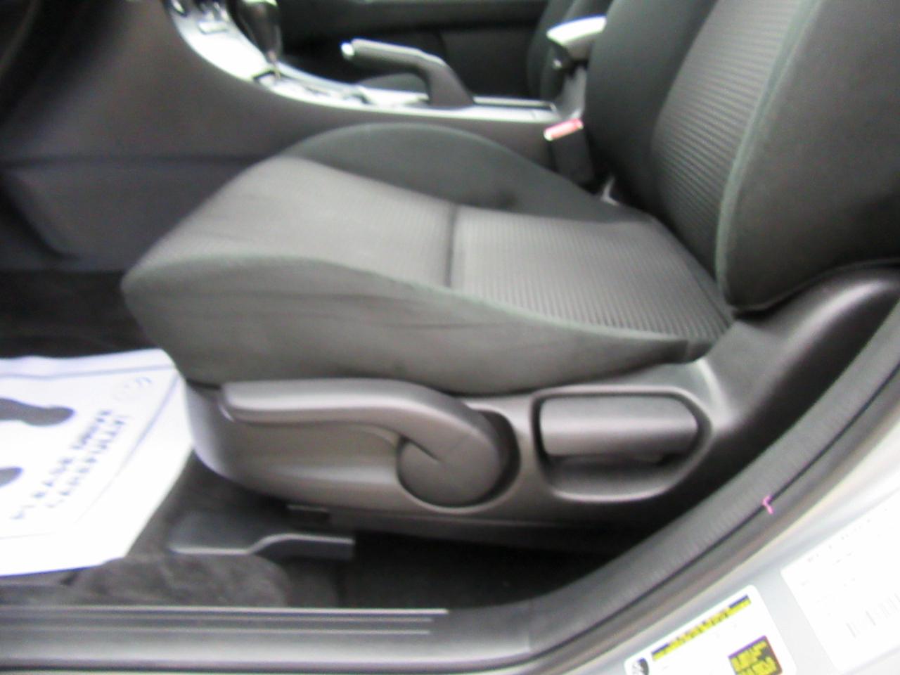 Mazda MAZDA3 I Touring 5-Door 2012