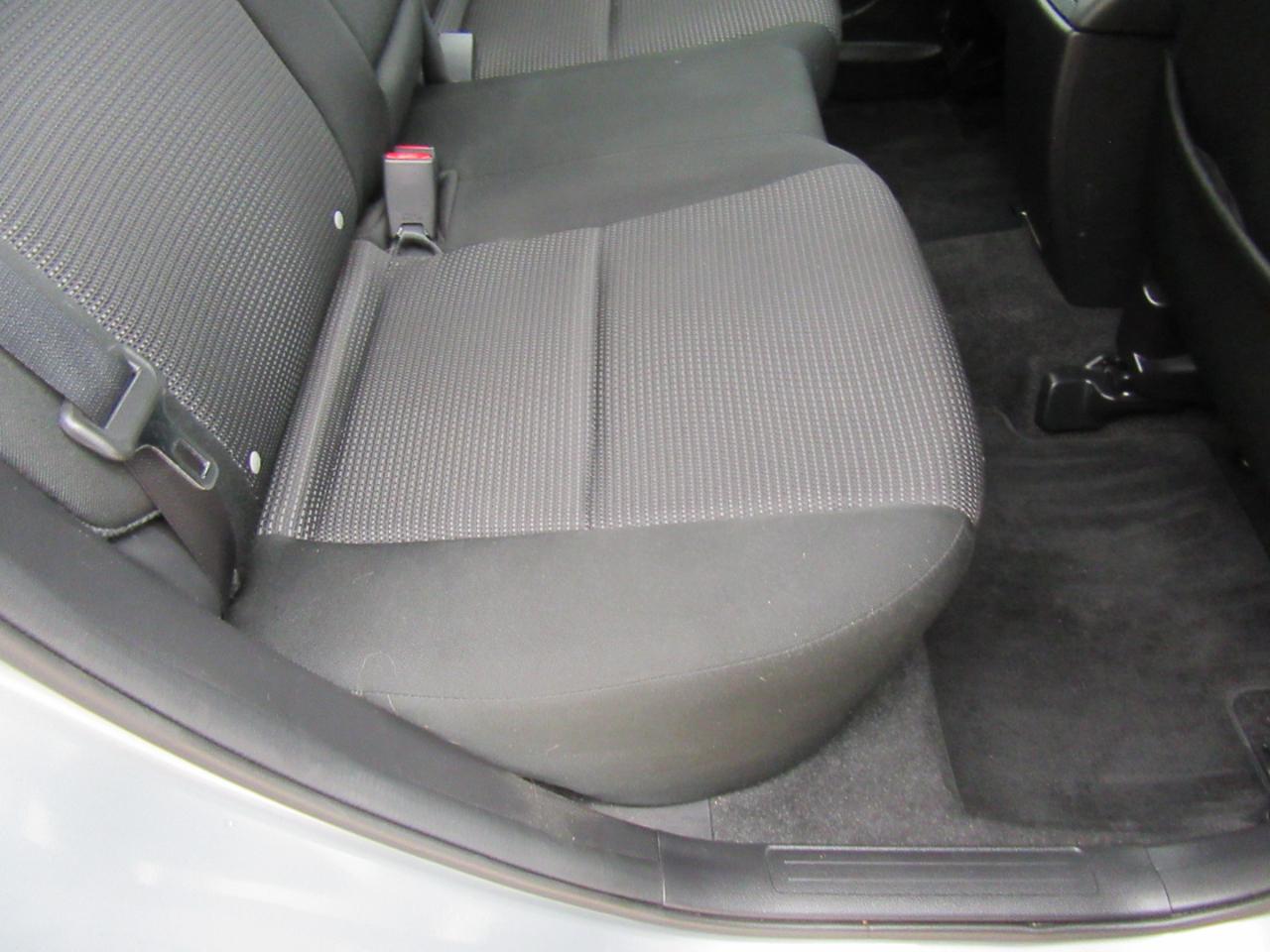 Mazda MAZDA3 I Touring 5-Door 2012