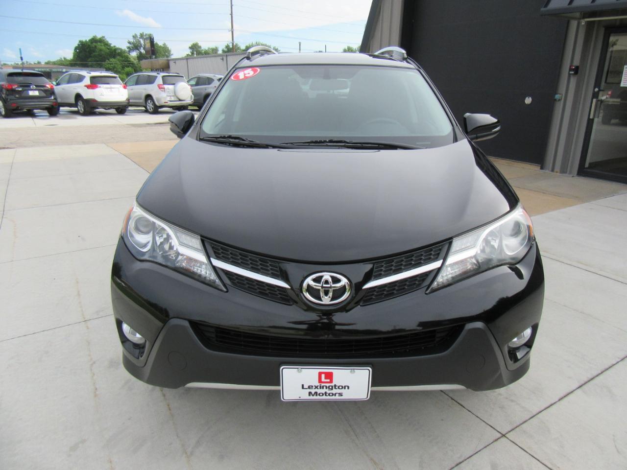 Toyota RAV4 XLE AWD 2015