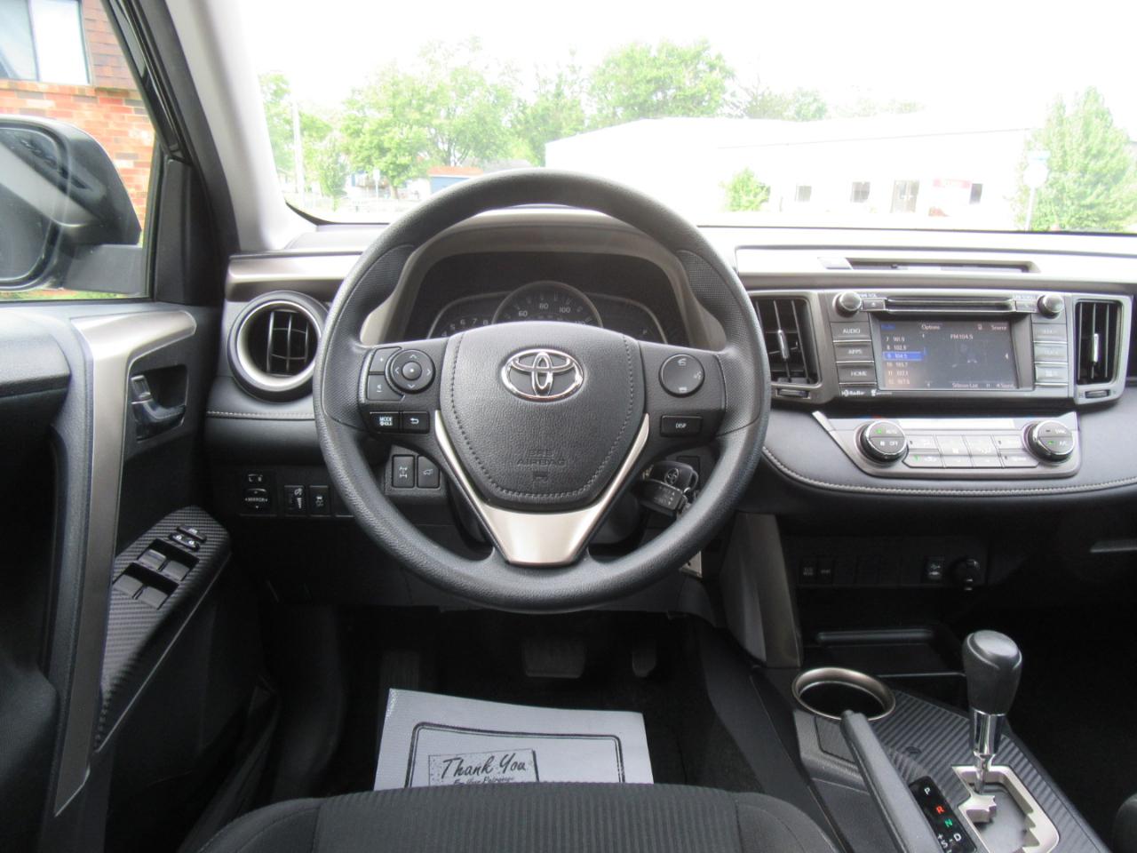 Toyota RAV4 XLE AWD 2015