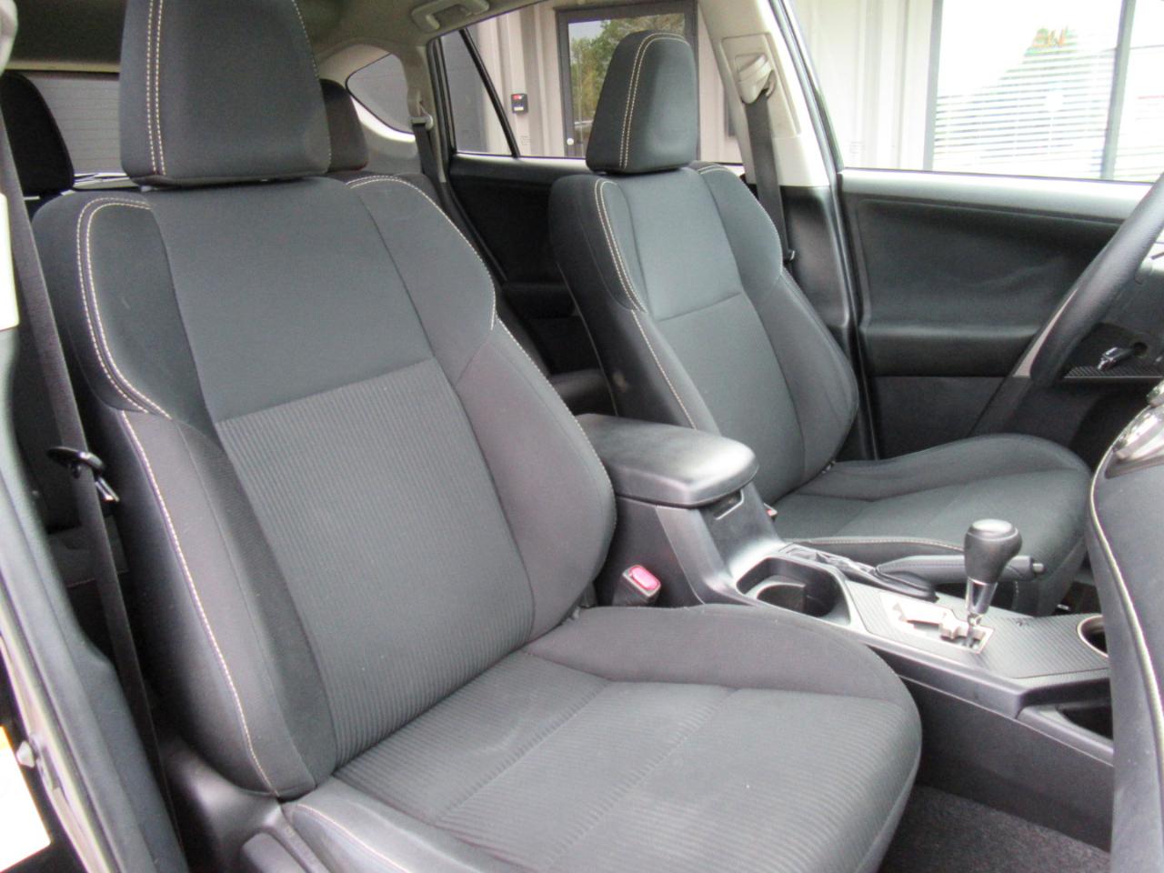 Toyota RAV4 XLE AWD 2015