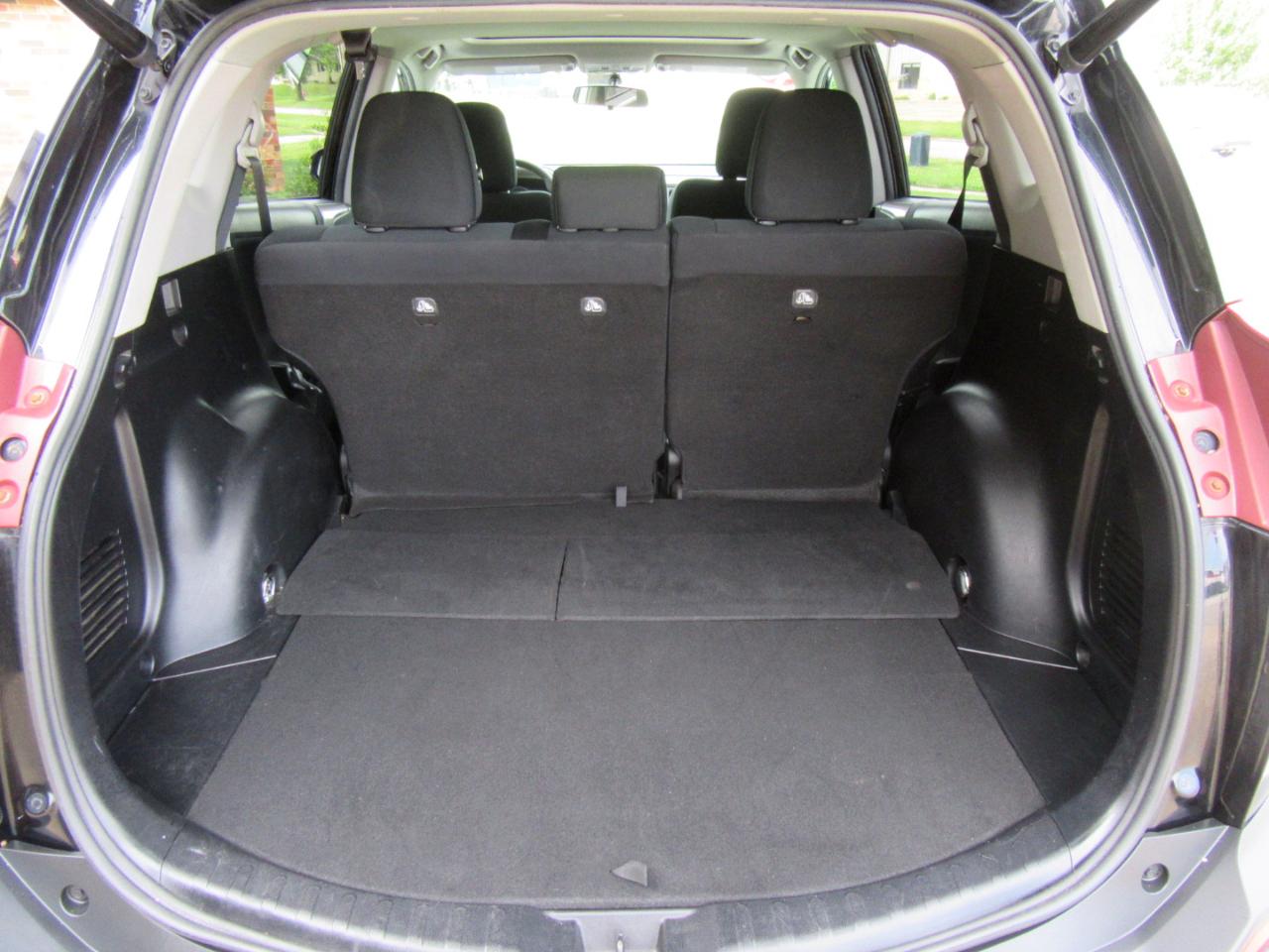 Toyota RAV4 XLE AWD 2015