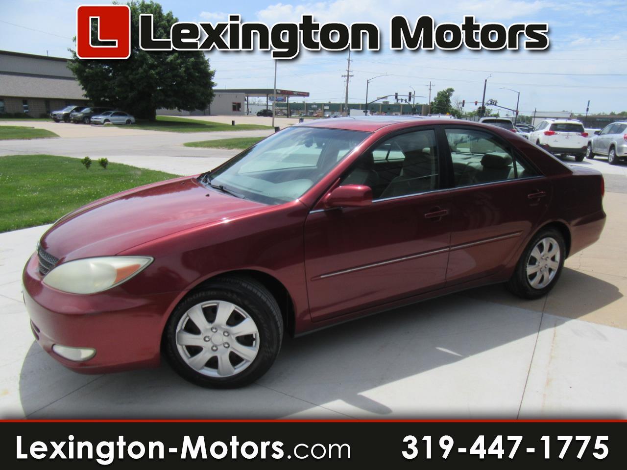 Toyota Camry XLE 2004