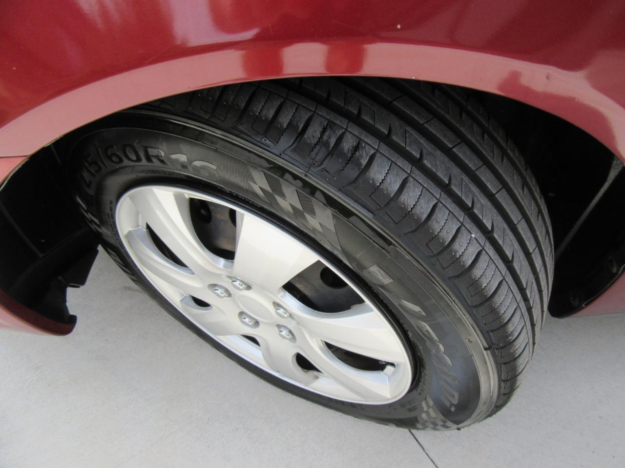 Toyota Camry XLE 2004