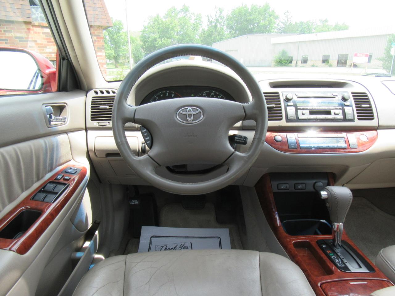 Toyota Camry XLE 2004
