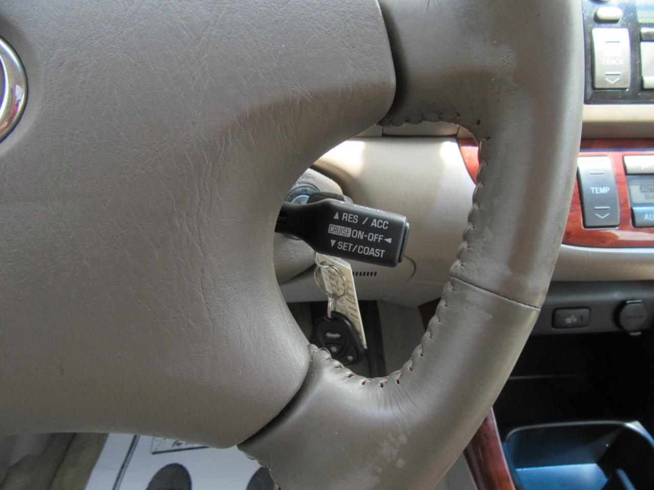 Toyota Camry XLE 2004