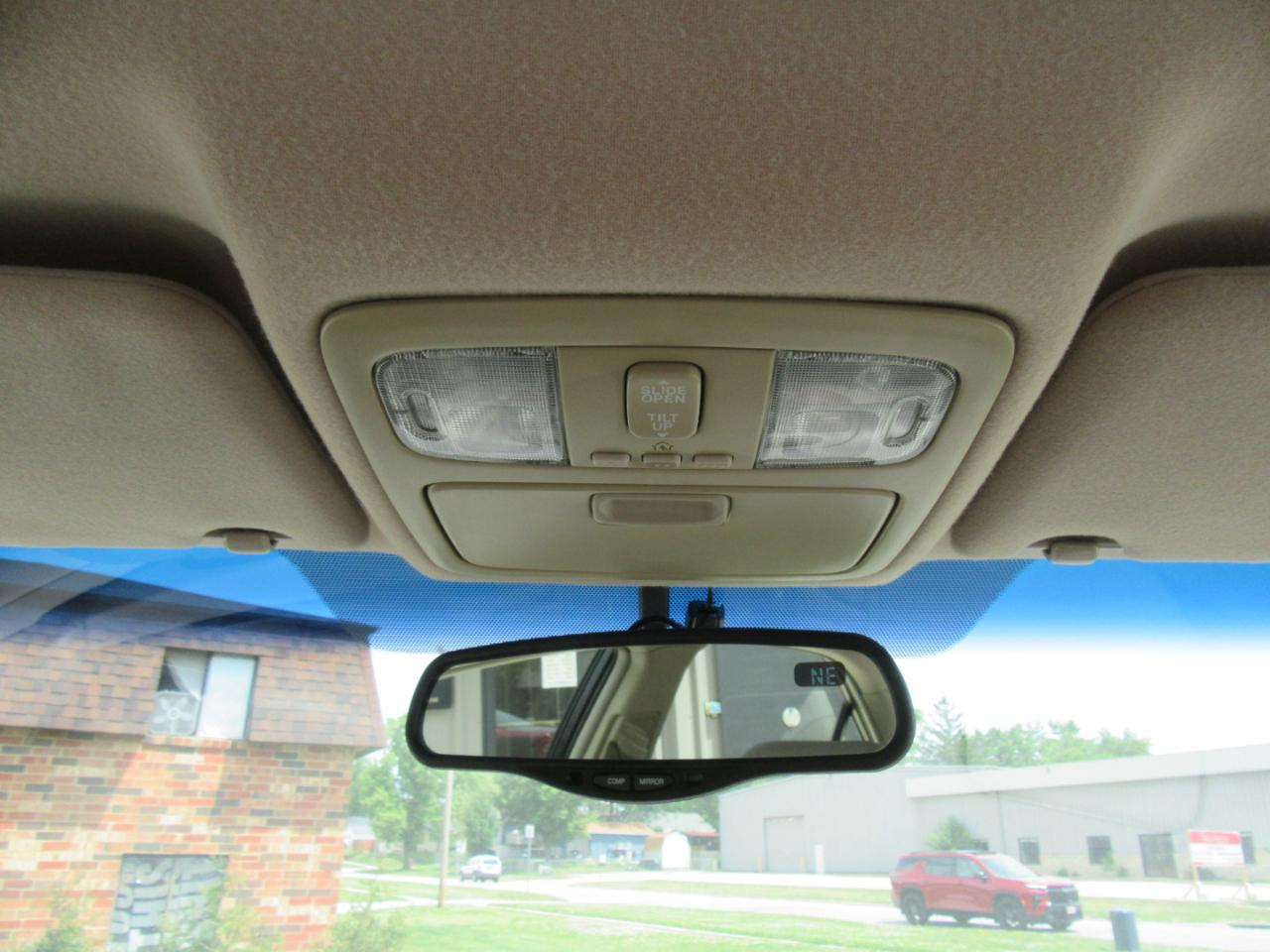 Toyota Camry XLE 2004