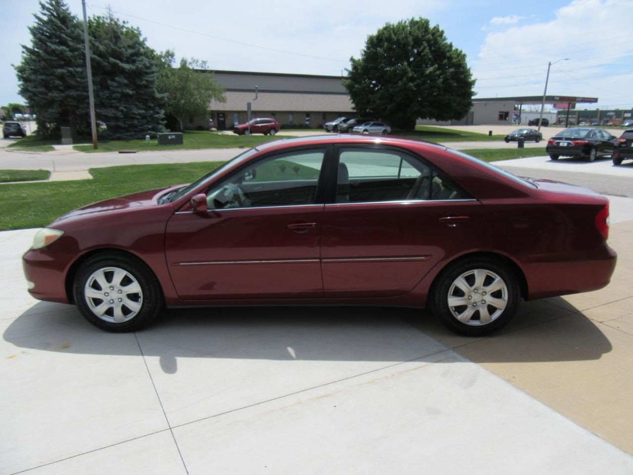 Toyota Camry XLE 2004