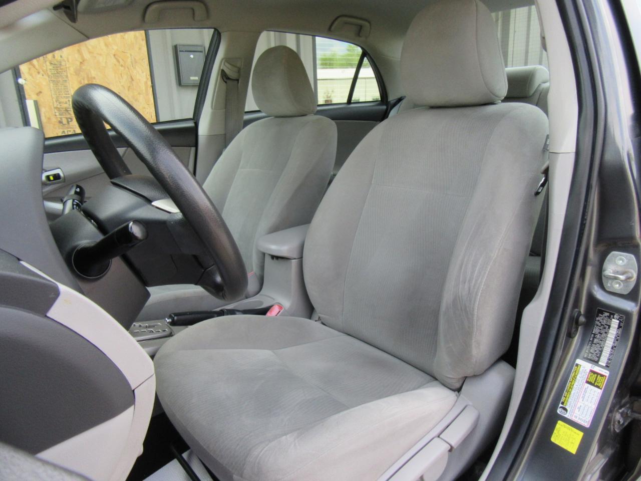 Toyota Corolla LE 2013
