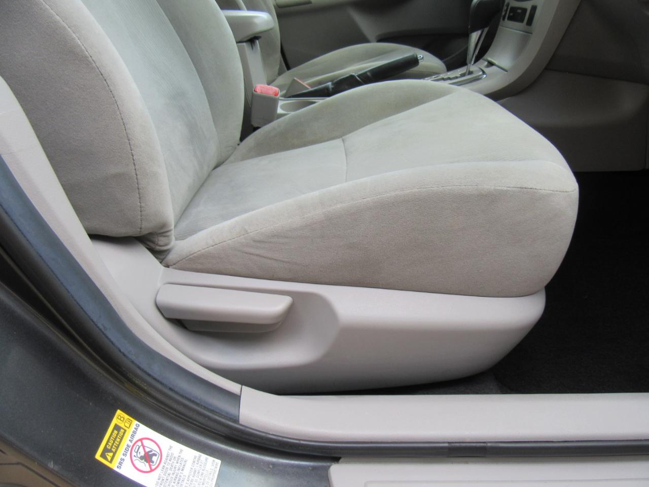 Toyota Corolla LE 2013