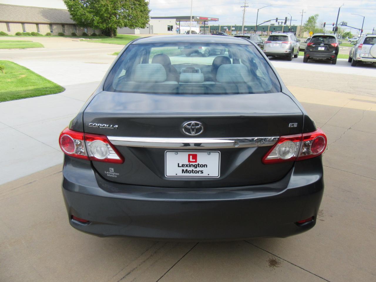 Toyota Corolla LE 2013