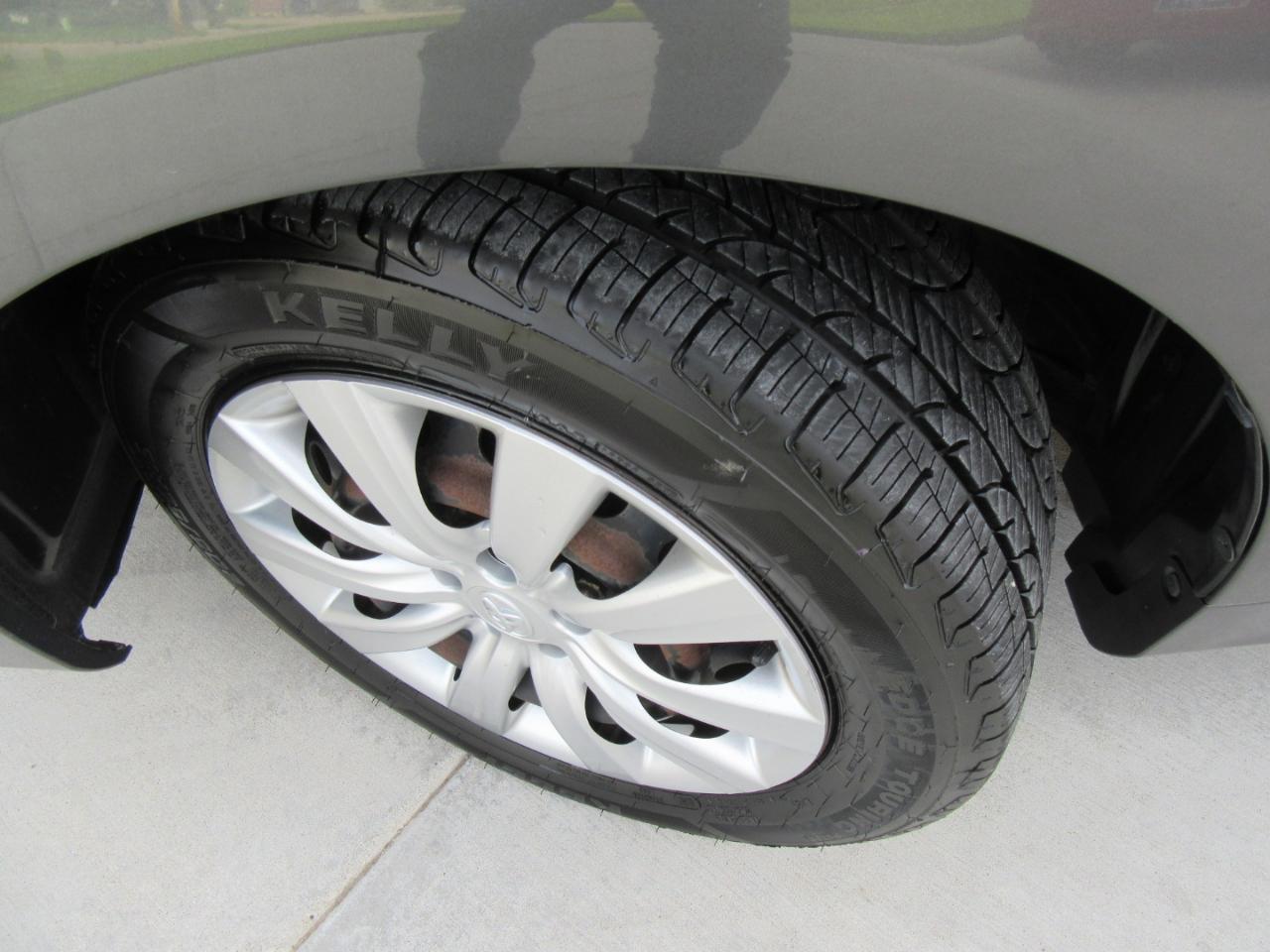 Toyota Corolla LE 2013
