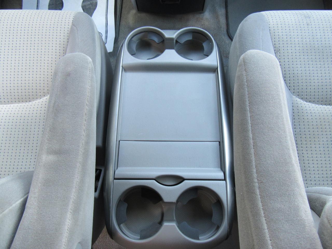 Toyota Sienna LE FWD 7 Passenger 2010