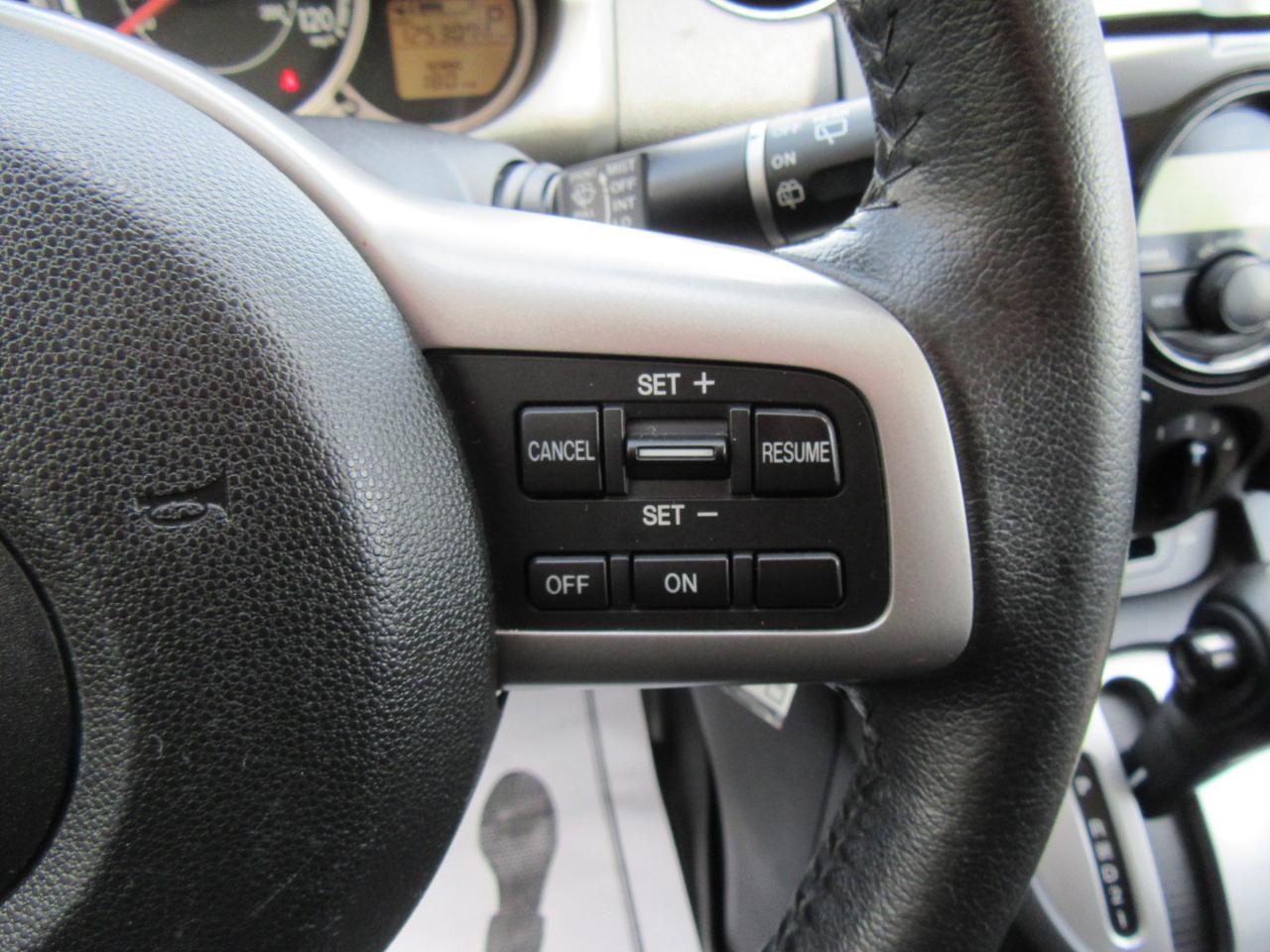 Mazda MAZDA2 Touring 2011