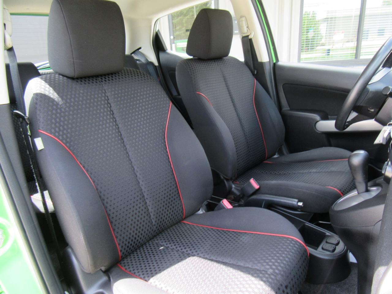 Mazda MAZDA2 Touring 2011