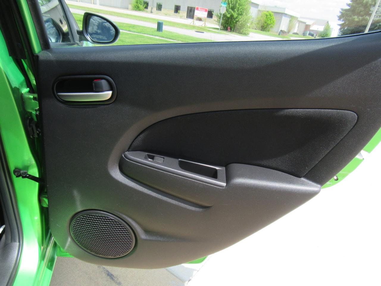 Mazda MAZDA2 Touring 2011