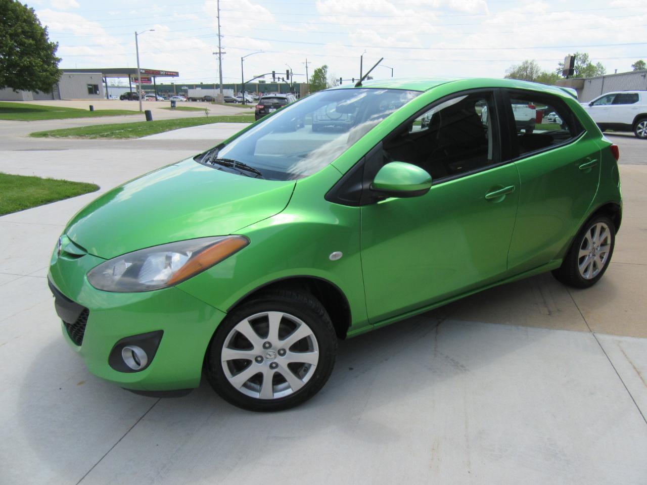 Mazda MAZDA2 Touring 2011