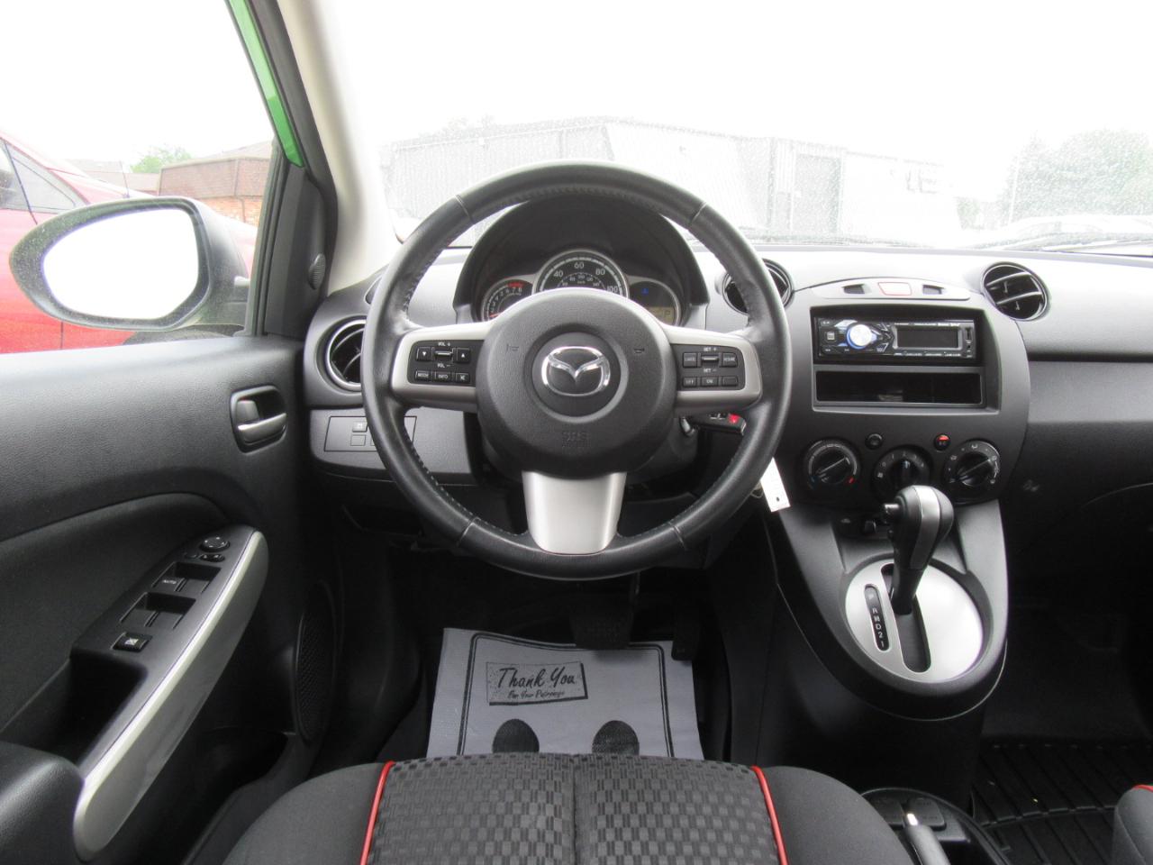 Mazda MAZDA2 Touring 2011