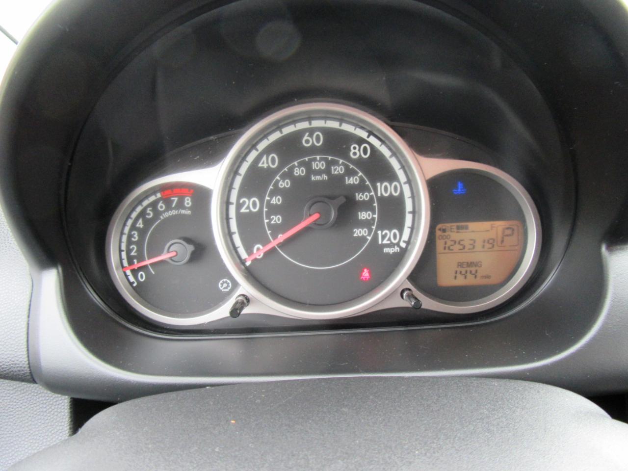Mazda MAZDA2 Touring 2011