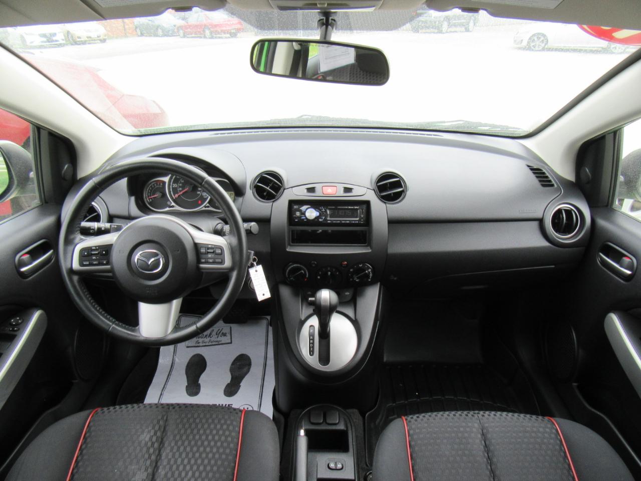 Mazda MAZDA2 Touring 2011