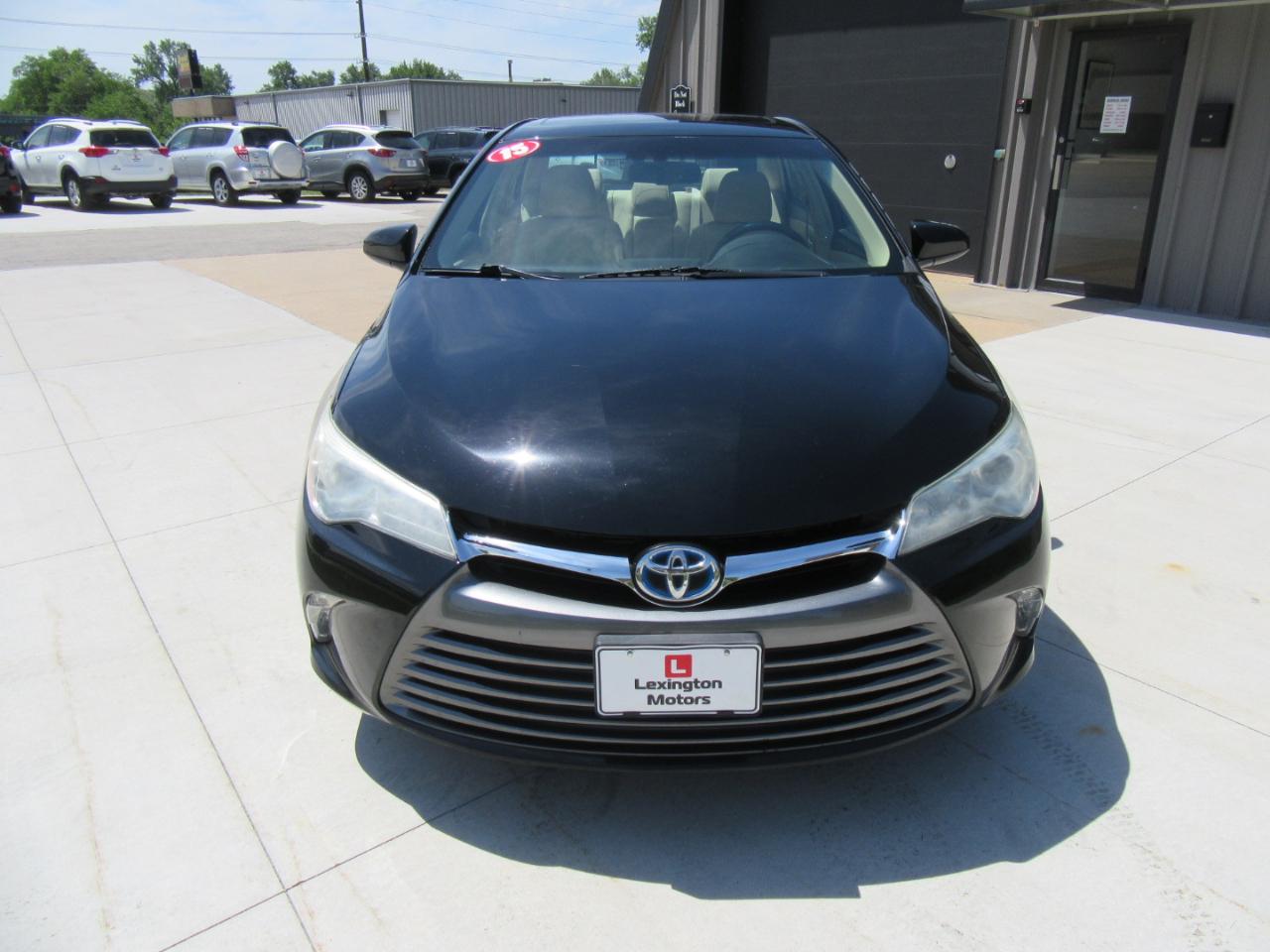 Toyota Camry Hybrid XLE 2015