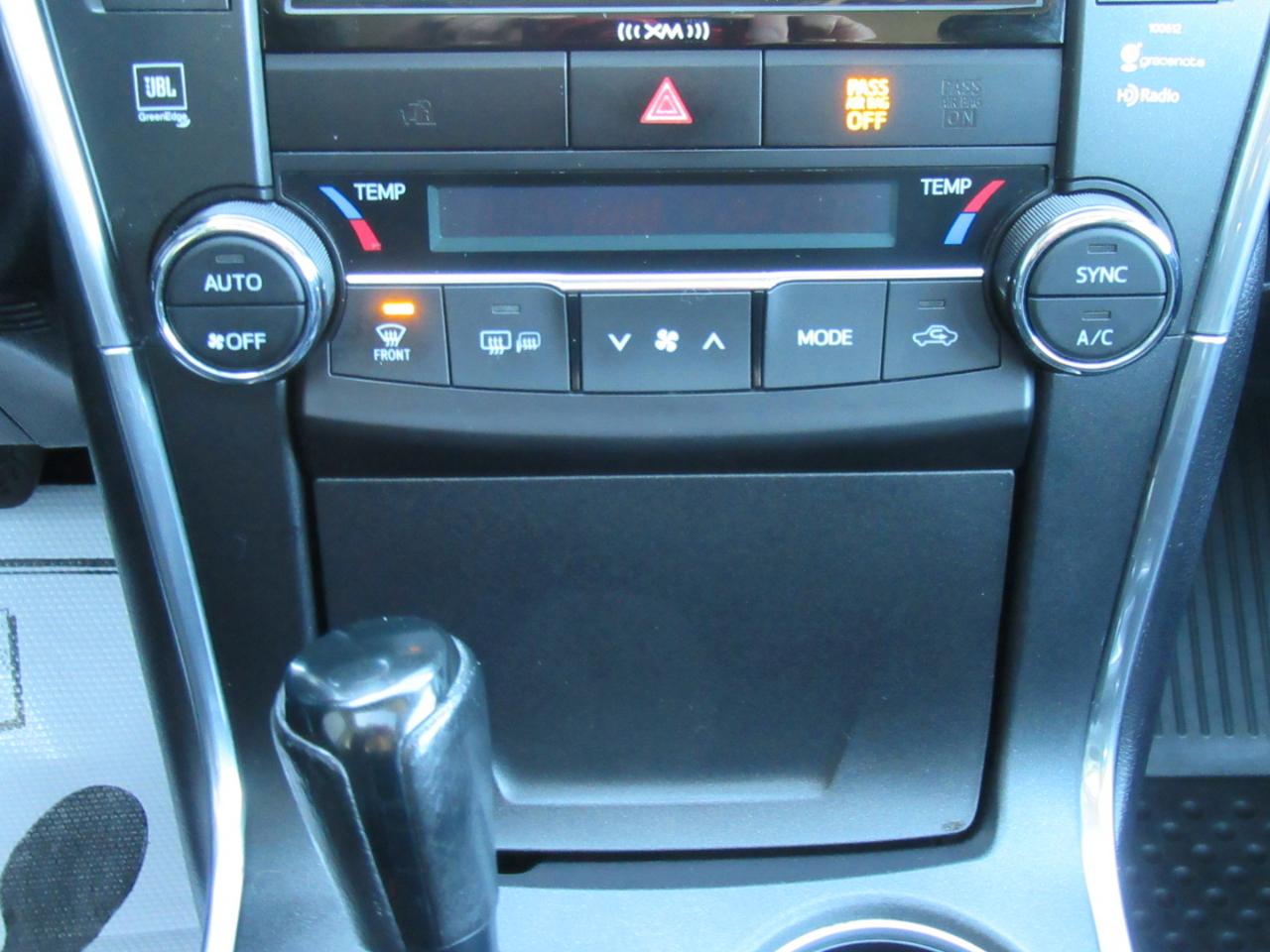 Toyota Camry XLE 2017