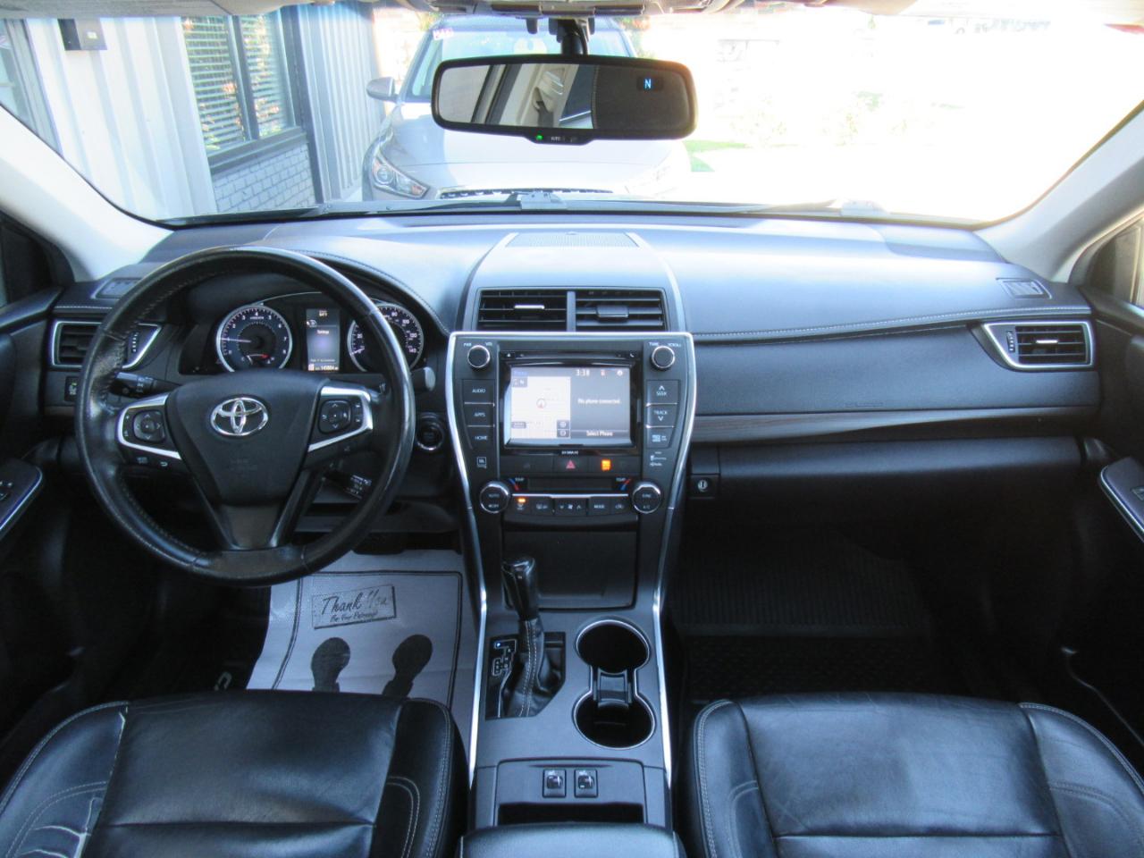 Toyota Camry XLE 2017