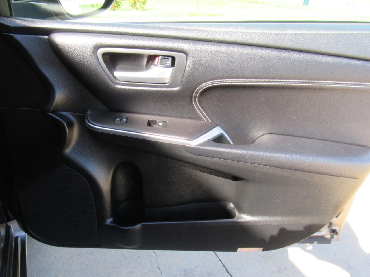 Toyota Camry XLE 2017