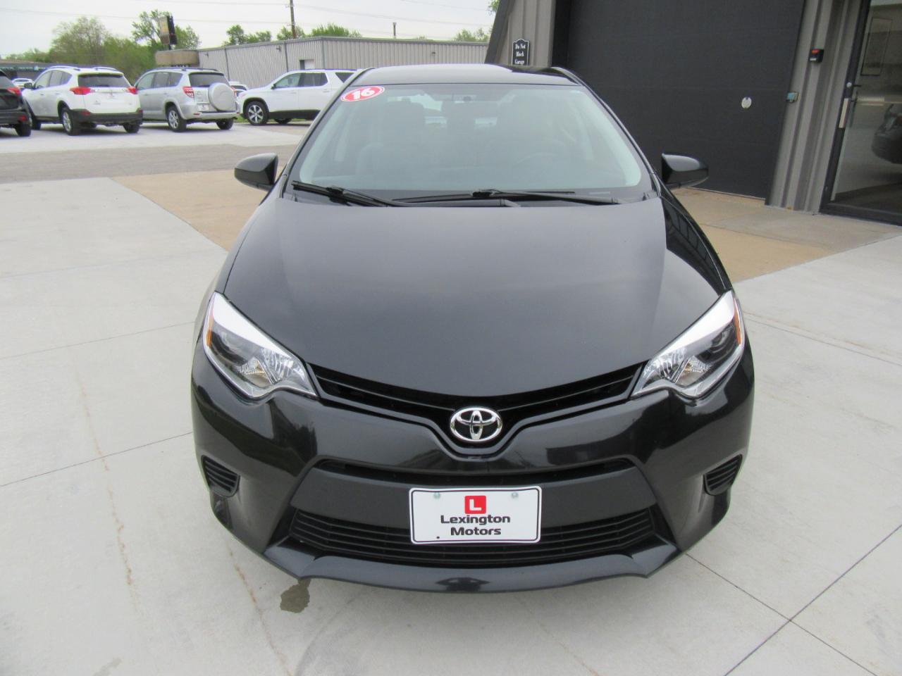Toyota Corolla L 2016