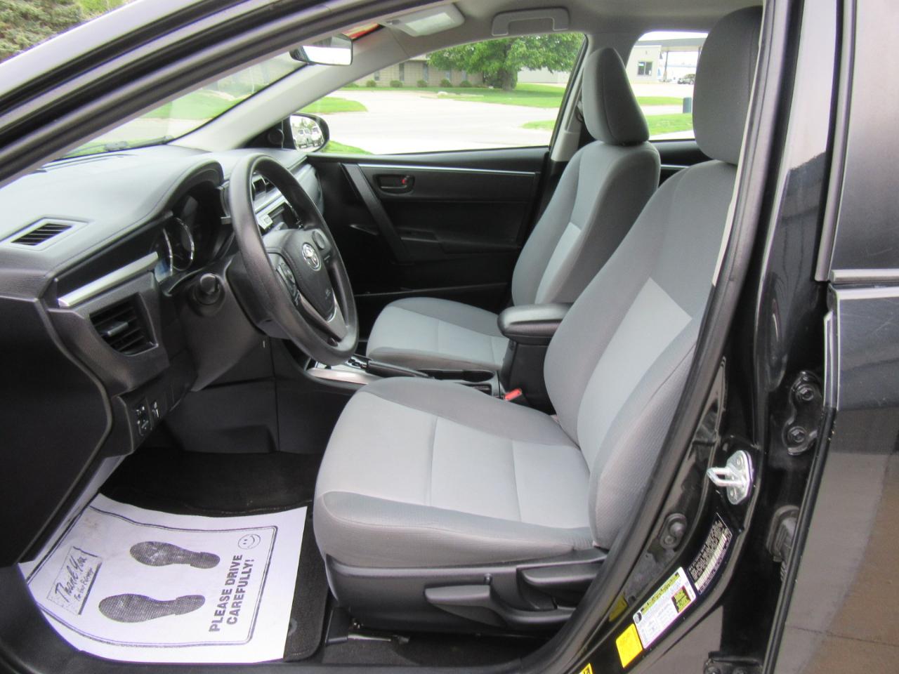 Toyota Corolla L 2016