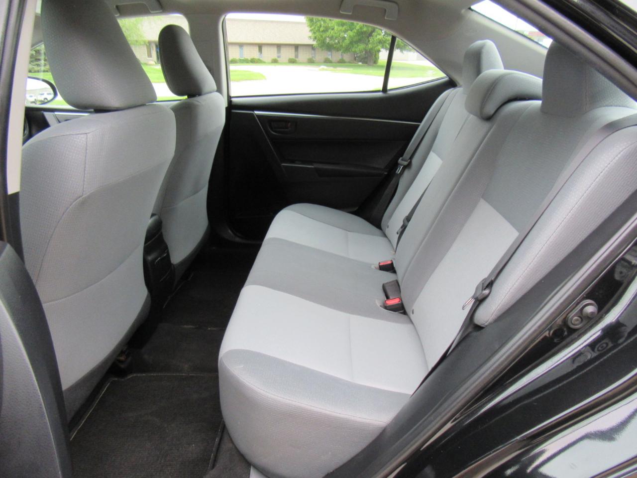 Toyota Corolla L 2016